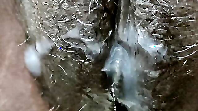 Telugu hot girl pussy fucked hard with boyfriend in oyo hotel