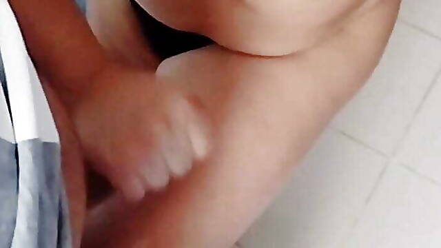 Hot MOM cumpilation