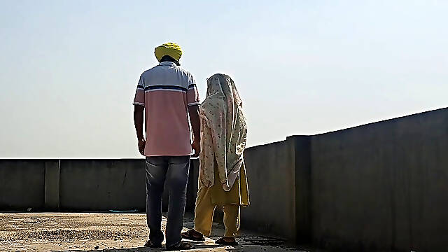 Punjabi Sardar &amp; Sardarnis Intimate Romance