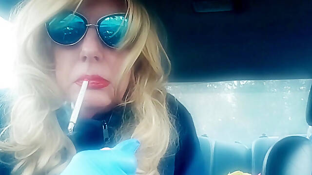 BLONDE MRS. ROMAN LOVES TO SMOKE 120s WHILE I SMOKE AND JERK IT OFF