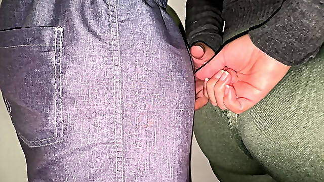 She Accidentally Touches a Strangers Big Dick in the Queue