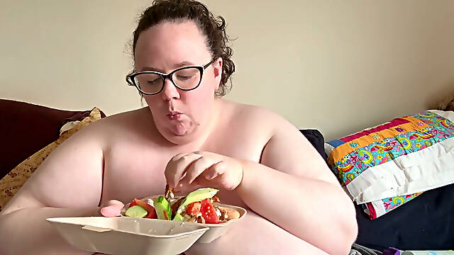 Saturday Night Takeaway Eating BBW SSBBW Second Part