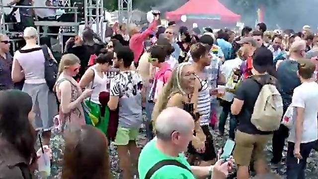 Kinky and wild people want to show their fucking skills in the full park