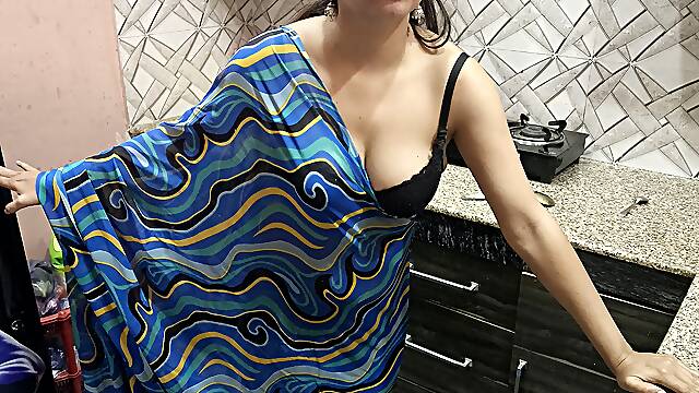 Indian Desi Bhabhi Fucked Hard by Her Brother-in-law in Kitchen