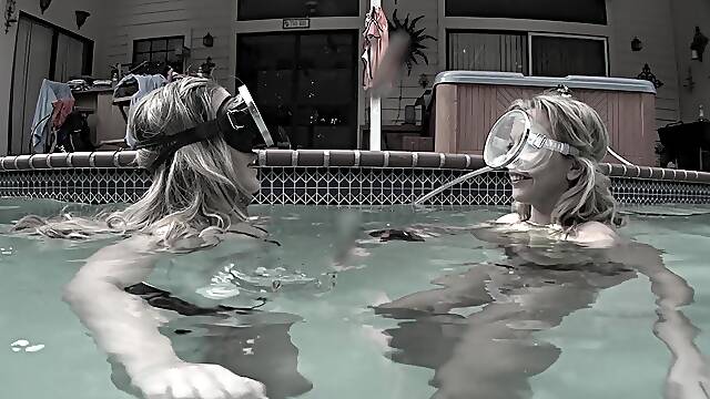 Lesbienne Contre Chatte, Masturbation Dans La Piscine, Lesbienne Sous Marin