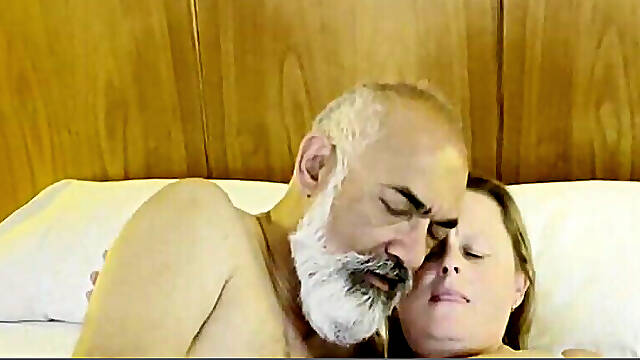 Marie Gets a Creampie From the Wedding Planner