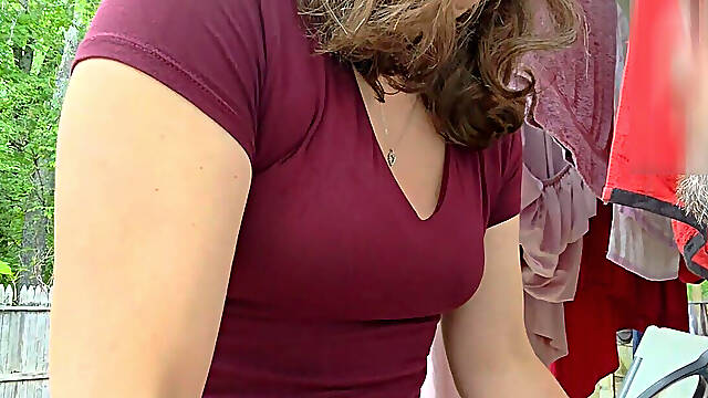 Sexy Homemade Amateur Fucked Outside