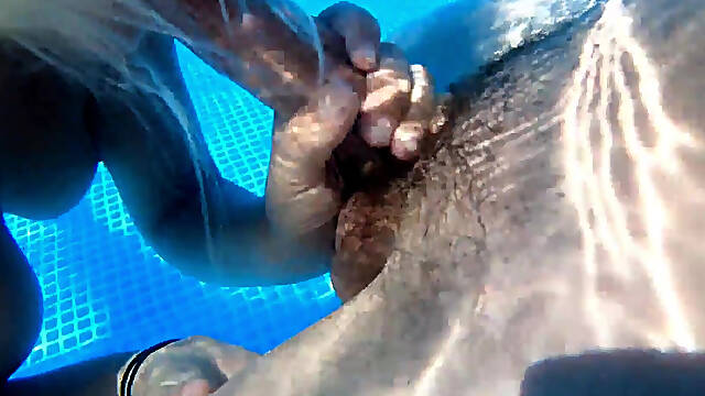 Pregnant Pool Sex Young MILF! Putting on a Show for the Neighbors