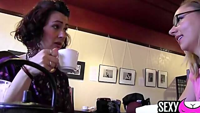 Maggie Mayhem and Sadie Lune in steamy lesbian action